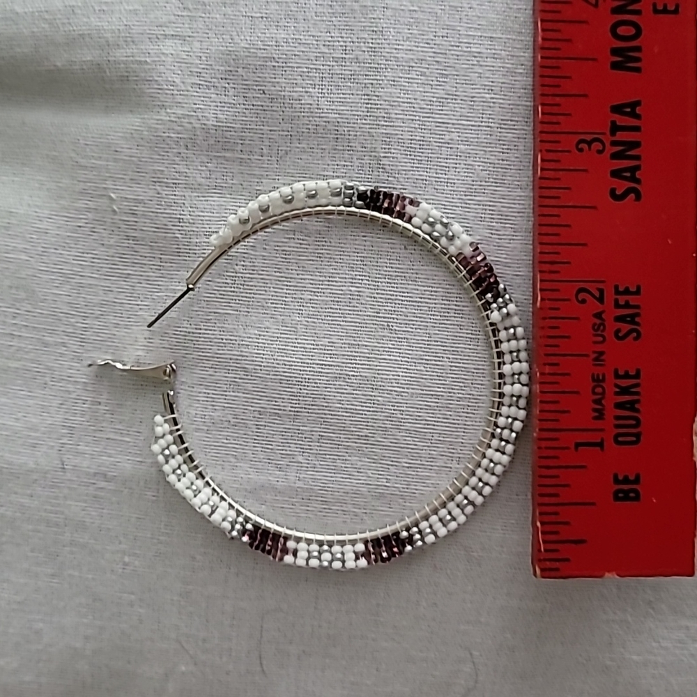 Handmade beaded hoops - Picture 3 of 3